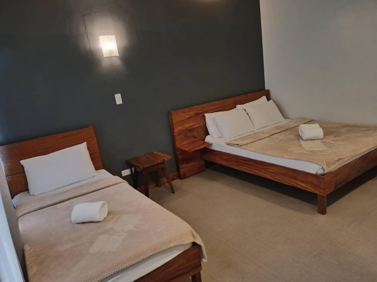 Acacia Garden Inn And Suites Coron Buitenkant foto
