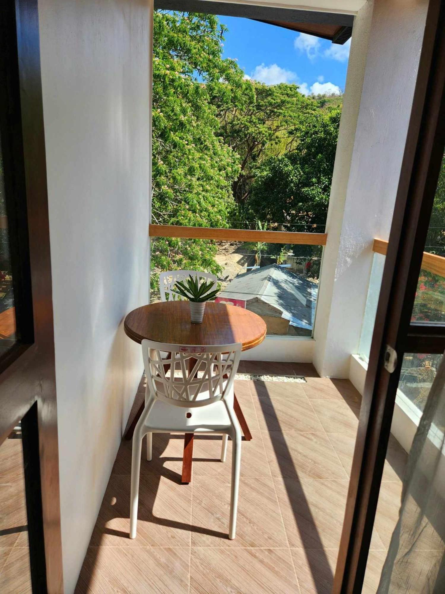 Acacia Garden Inn And Suites Coron Buitenkant foto
