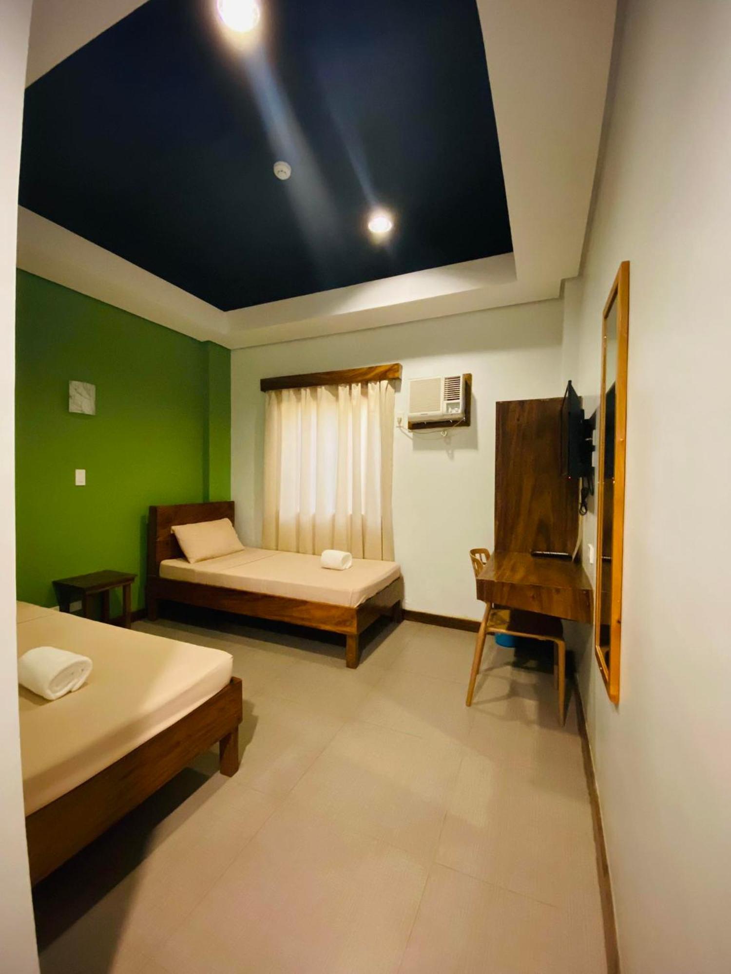 Acacia Garden Inn And Suites Coron Buitenkant foto